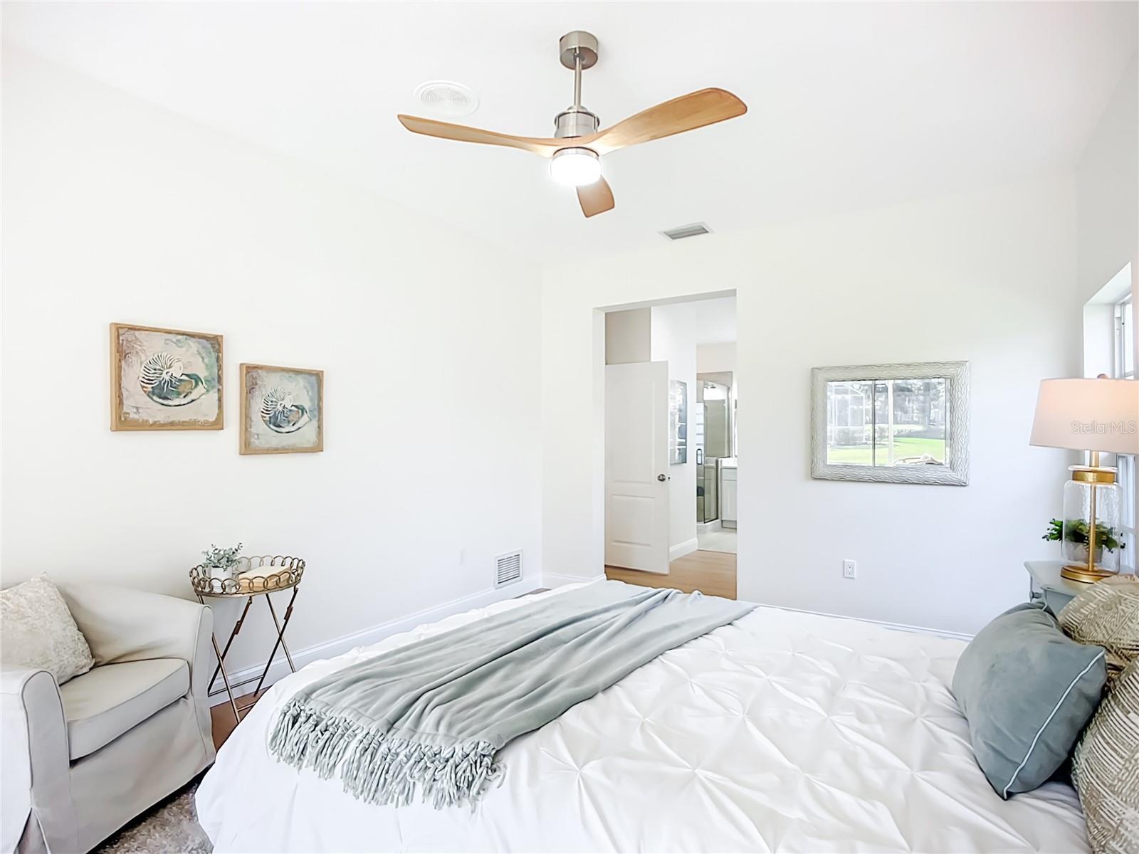 2960 SANDRINGHAM PL — photo 14