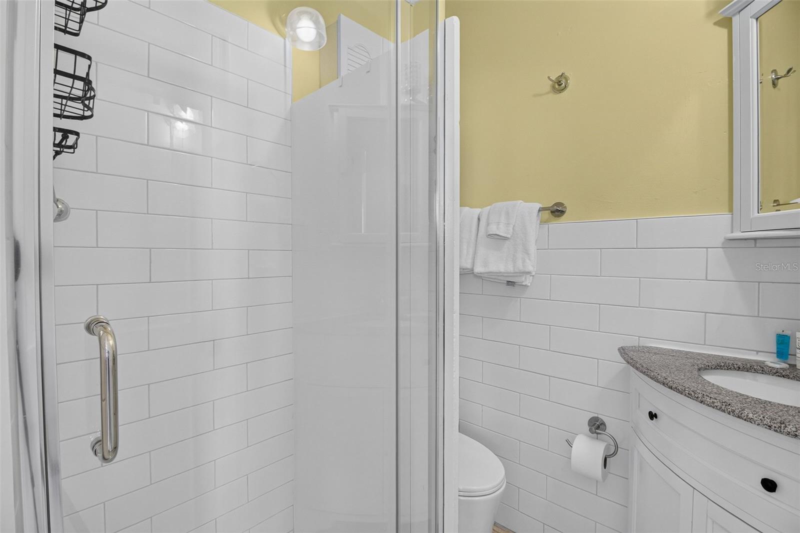 908 VILLAS DR #10 — photo 14