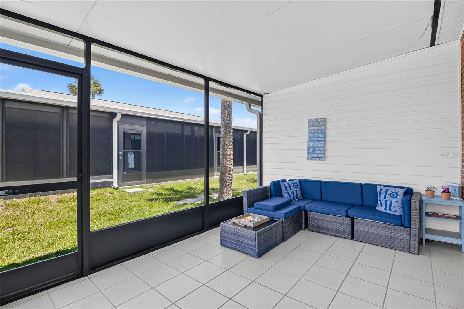 908 VILLAS DR #10 — photo 15