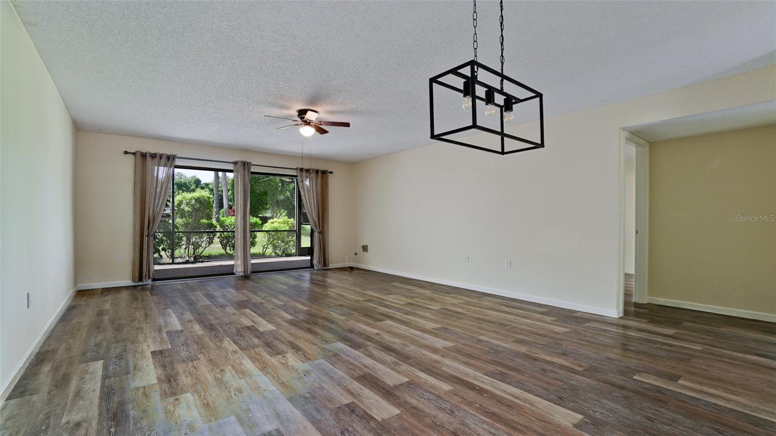 507 LAKESIDE DR #507 — photo 23