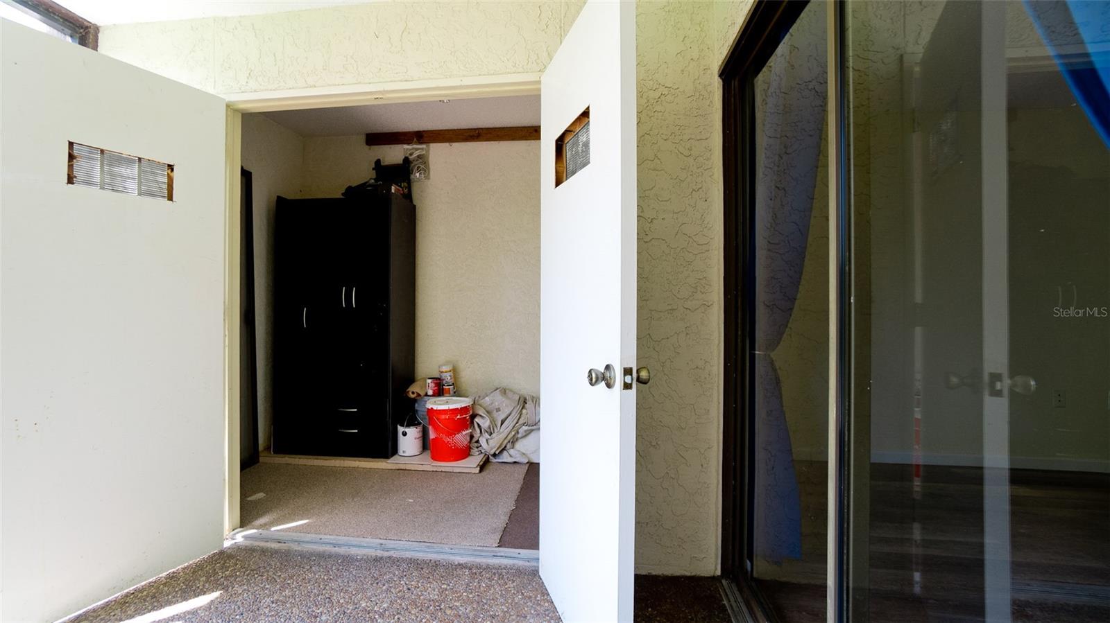 507 LAKESIDE DR #507 — photo 18
