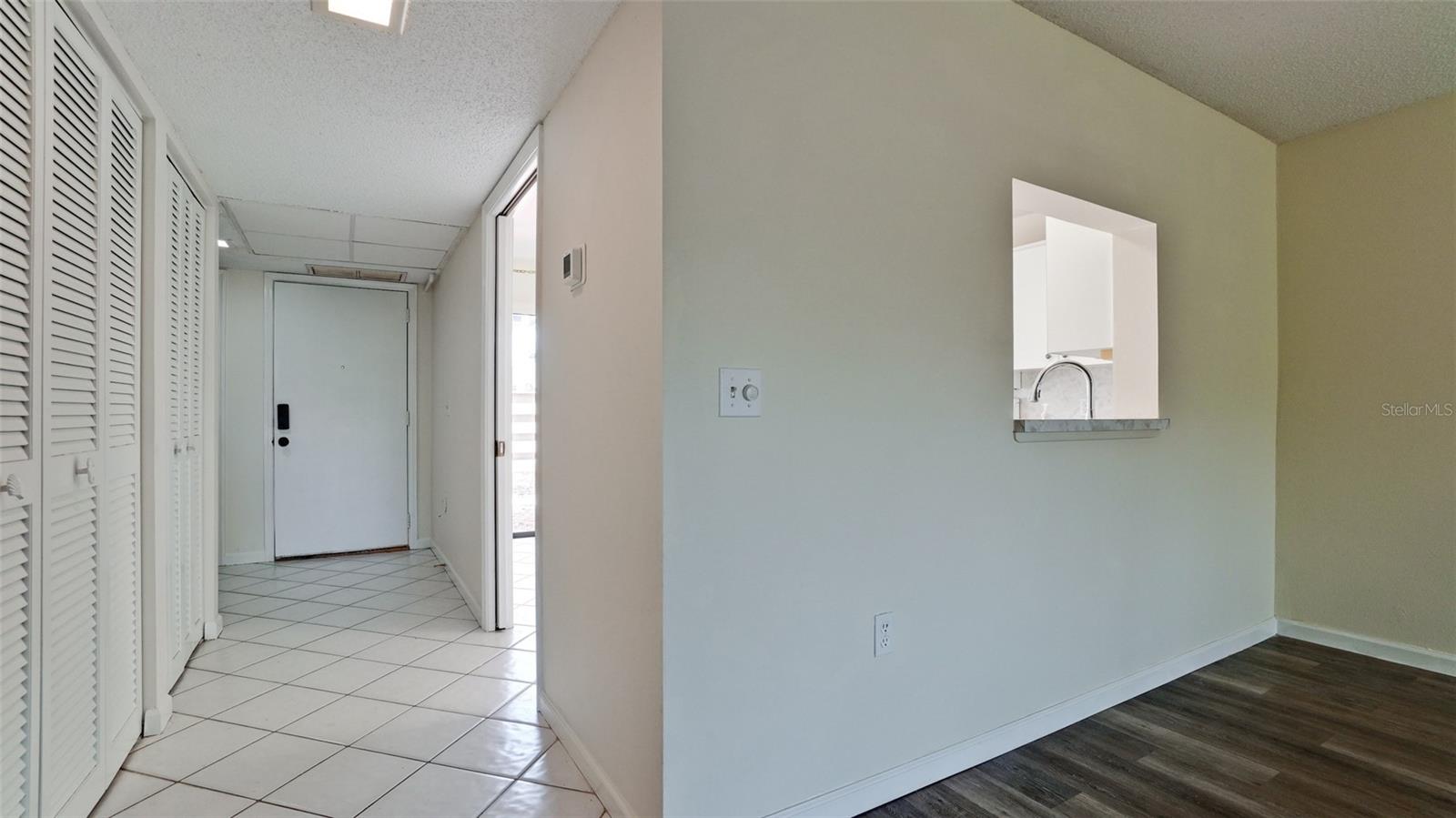 507 LAKESIDE DR #507 — photo 25