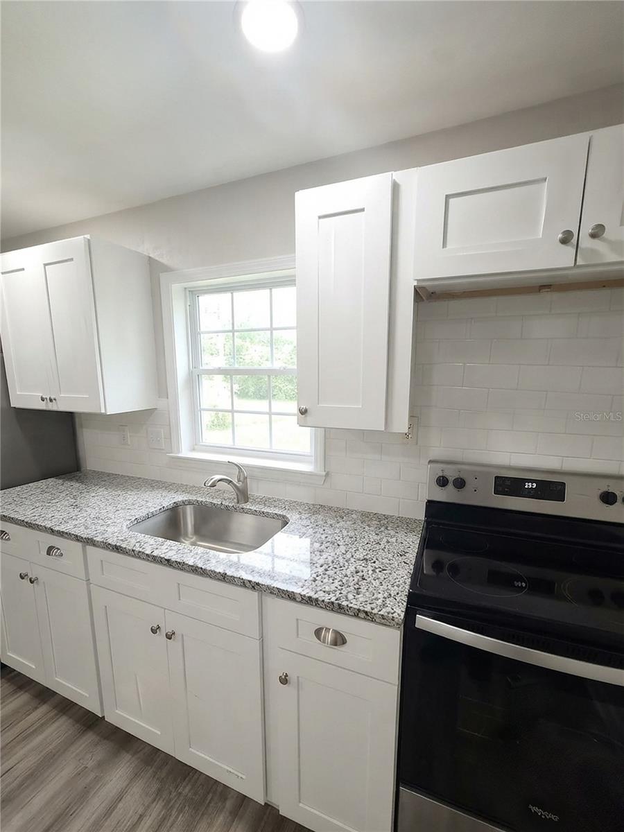3505 N 16TH ST — photo 22