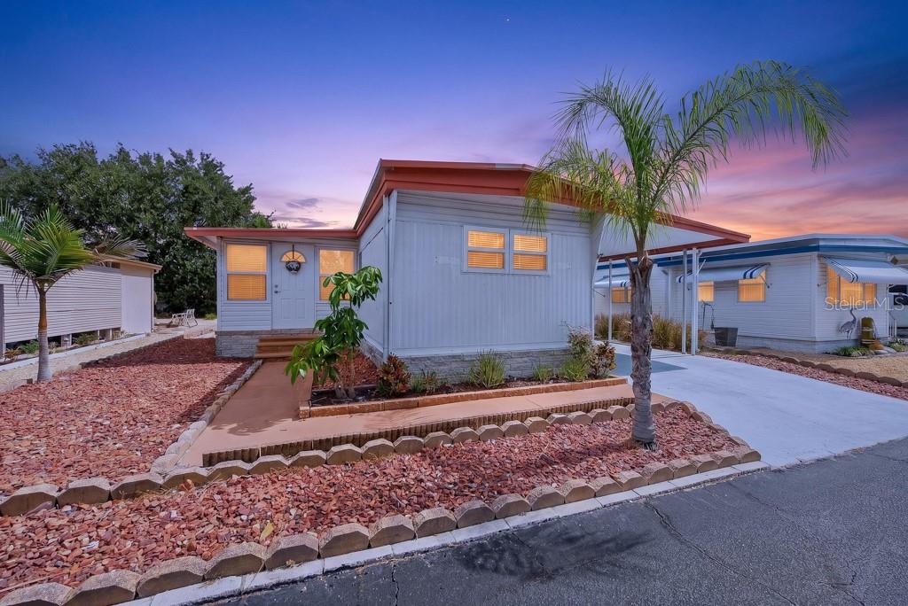 3527 TIKI DR — photo 52