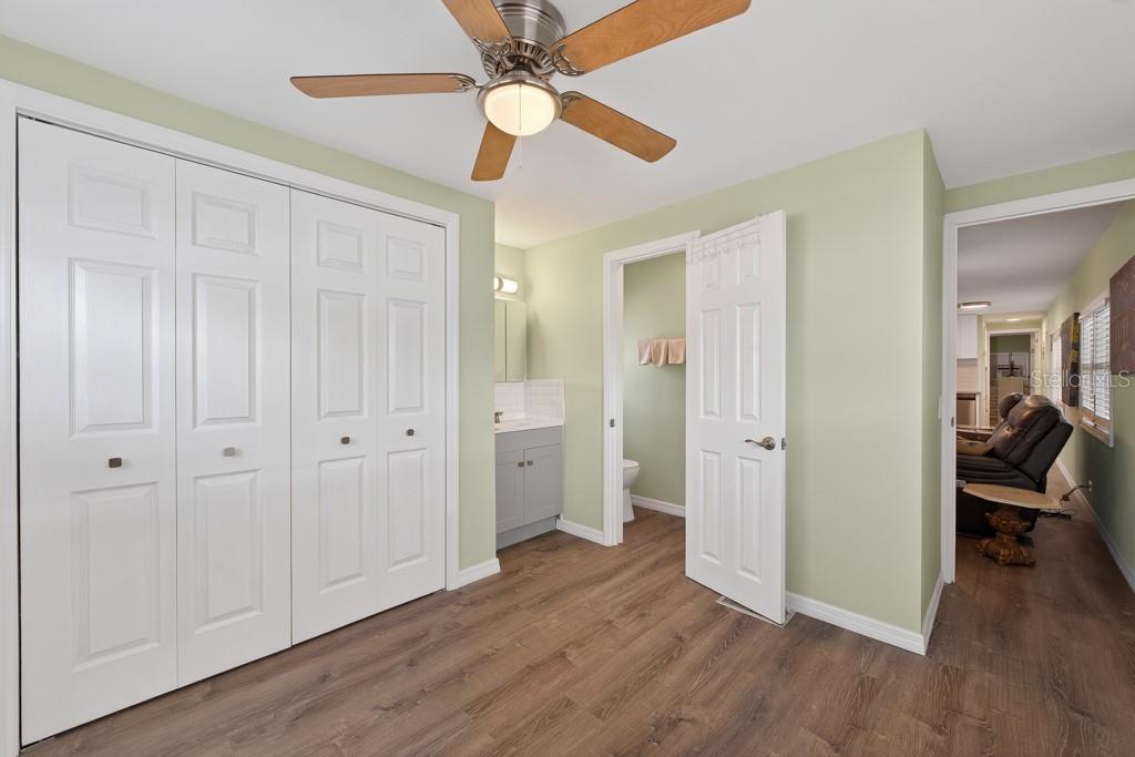 3527 TIKI DR — photo 26