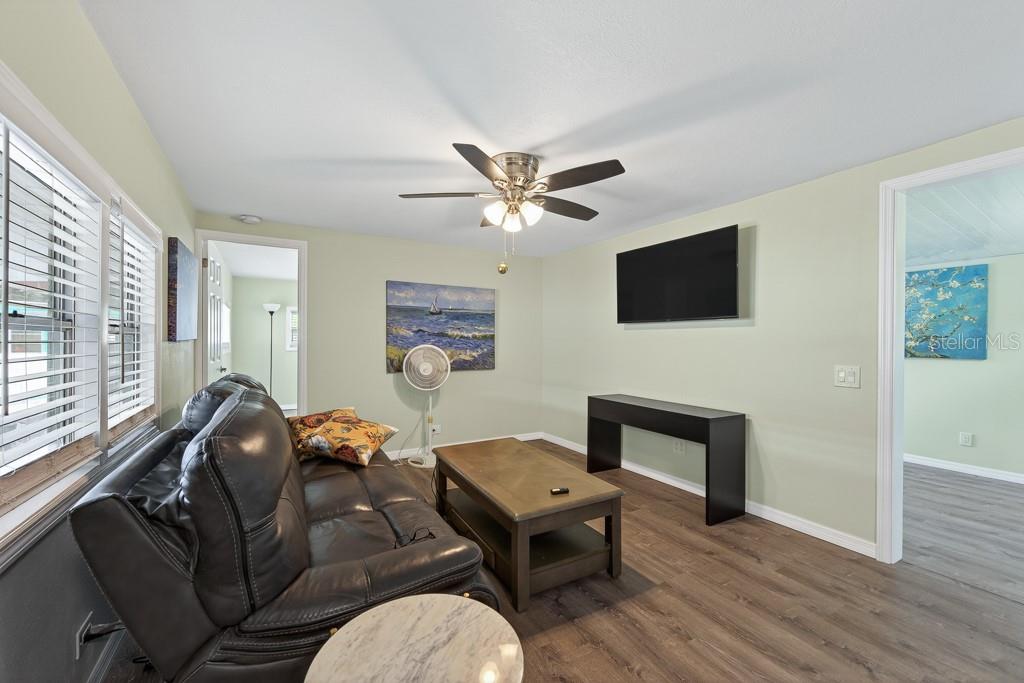 3527 TIKI DR — photo 12