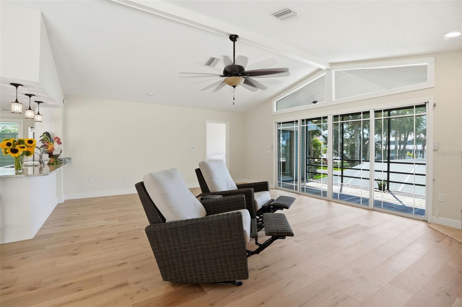 6025 RANDAN CT — photo 7