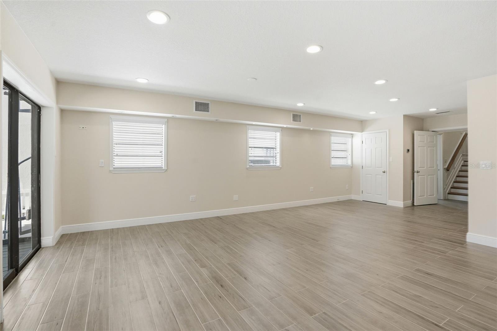 6025 RANDAN CT — photo 44