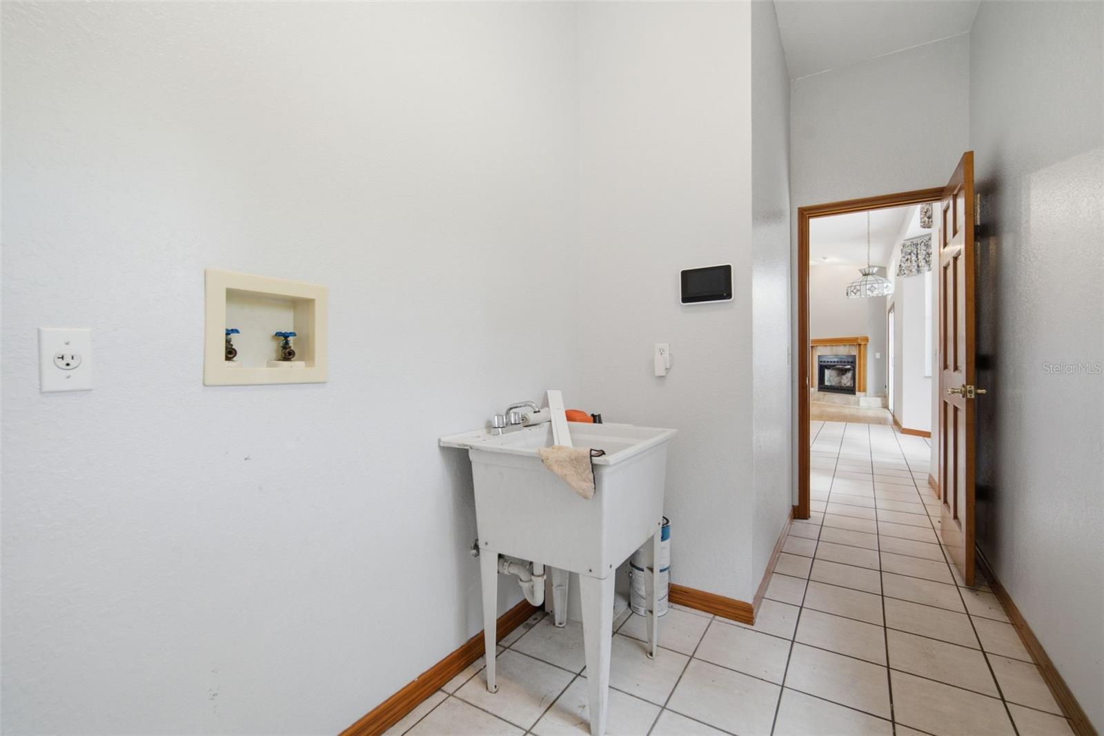6611 W KNIGHTS GRIFFIN RD — photo 17