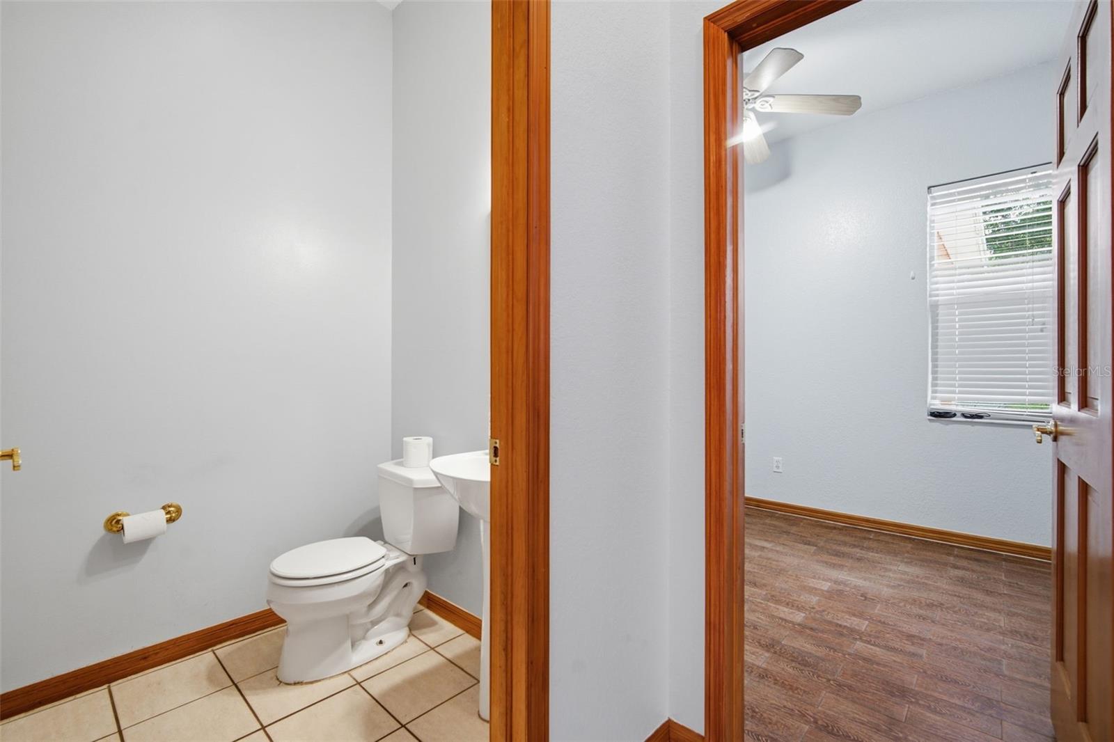 6611 W KNIGHTS GRIFFIN RD — photo 18