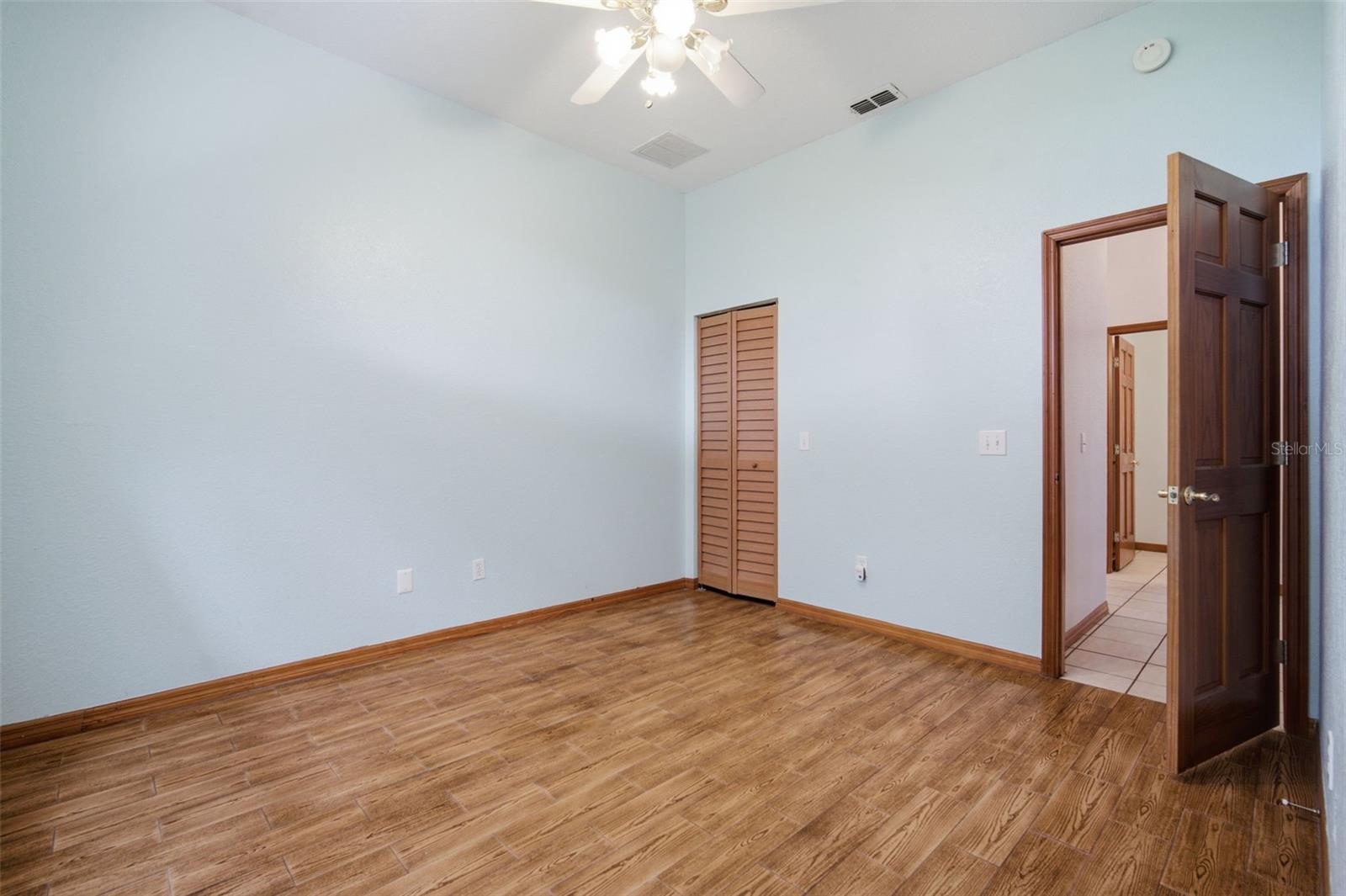 6611 W KNIGHTS GRIFFIN RD — photo 26