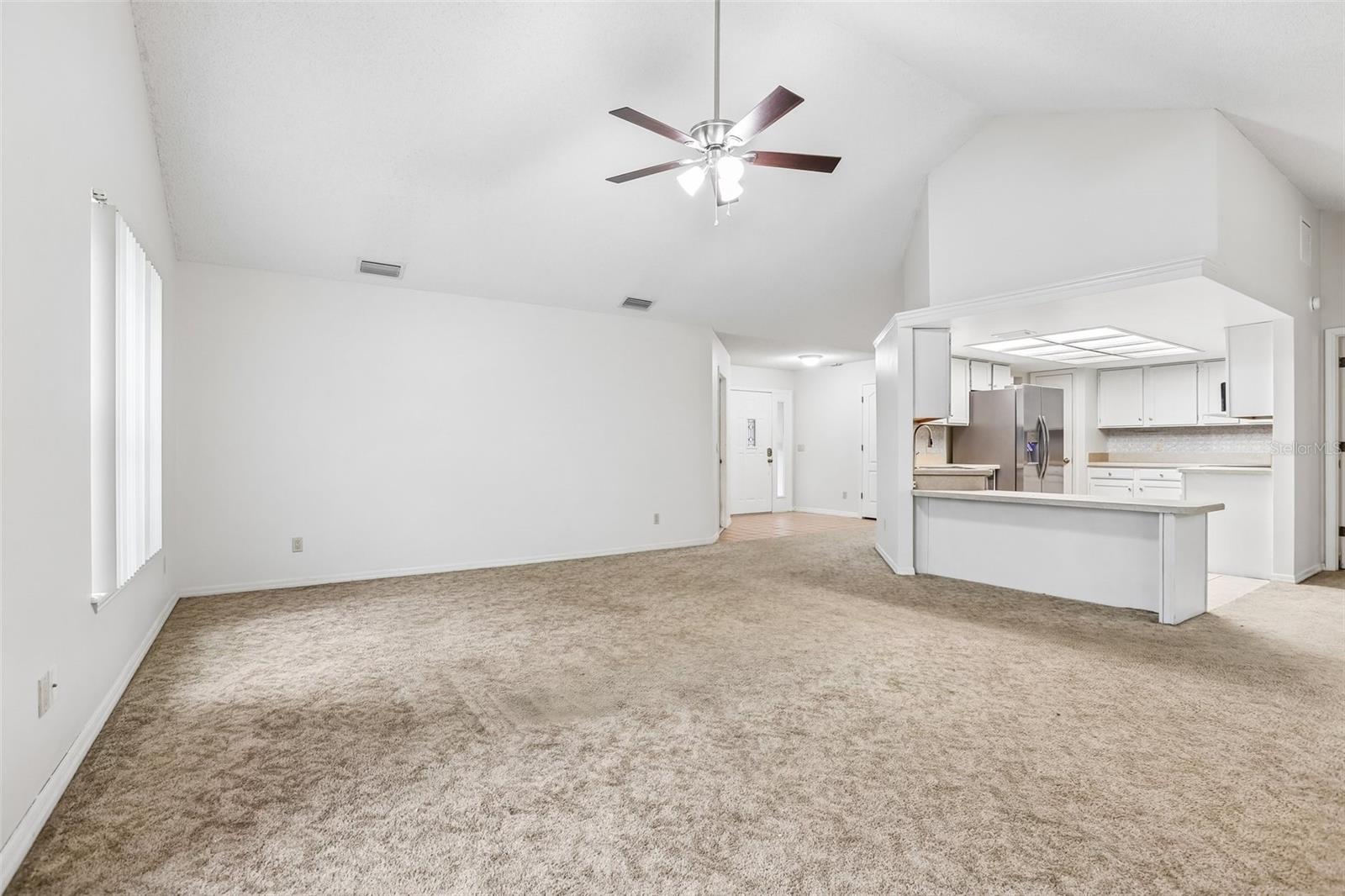 6540 FOXMOOR DR — photo 7