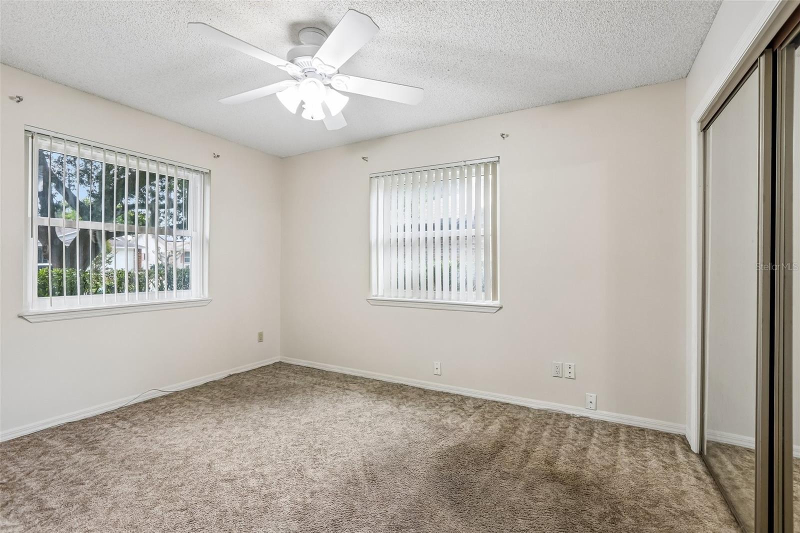 6540 FOXMOOR DR — photo 25