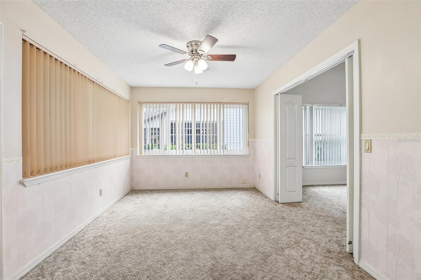 6540 FOXMOOR DR — photo 14