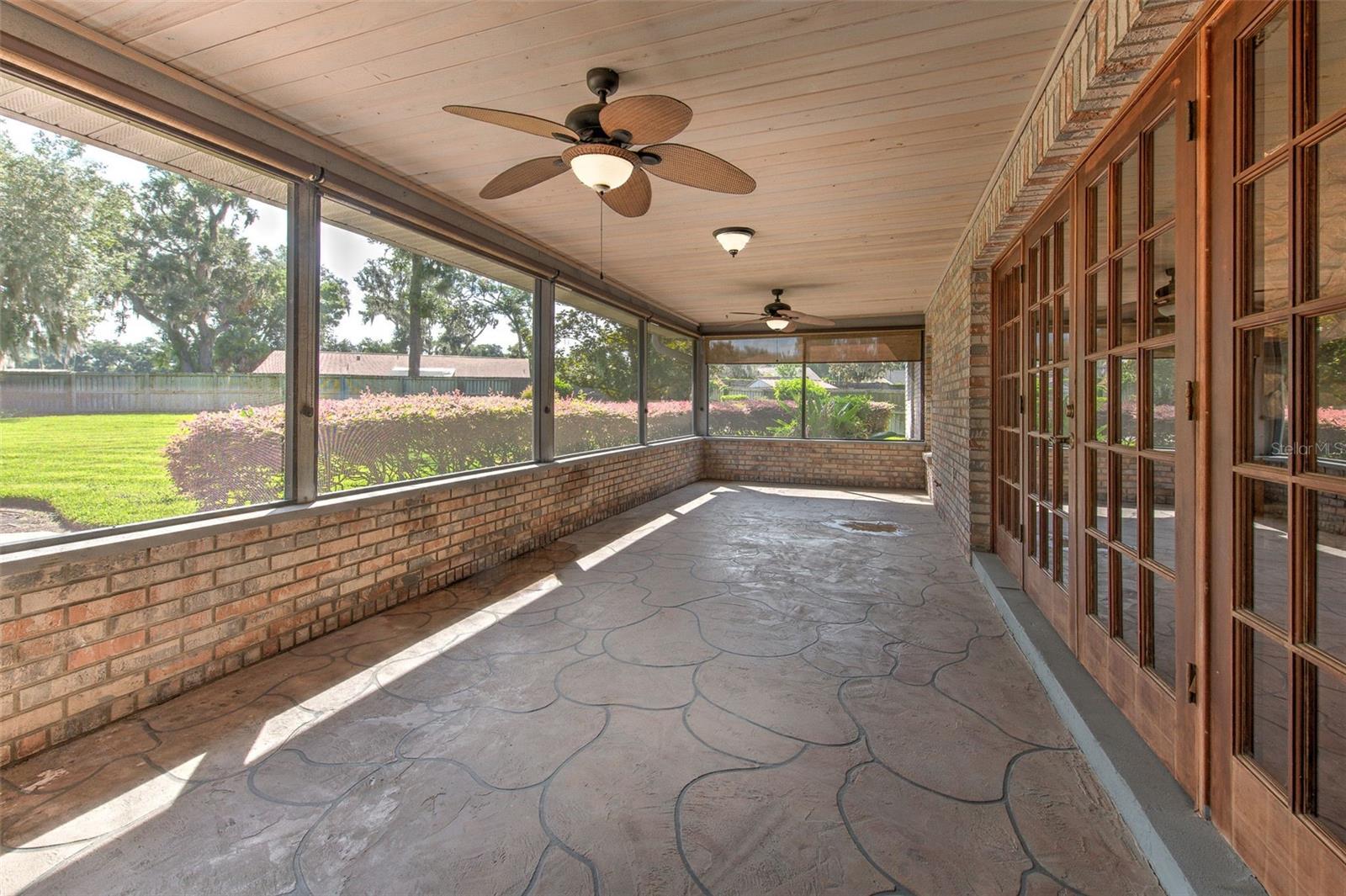 2102 WHITLOCK PL — photo 28