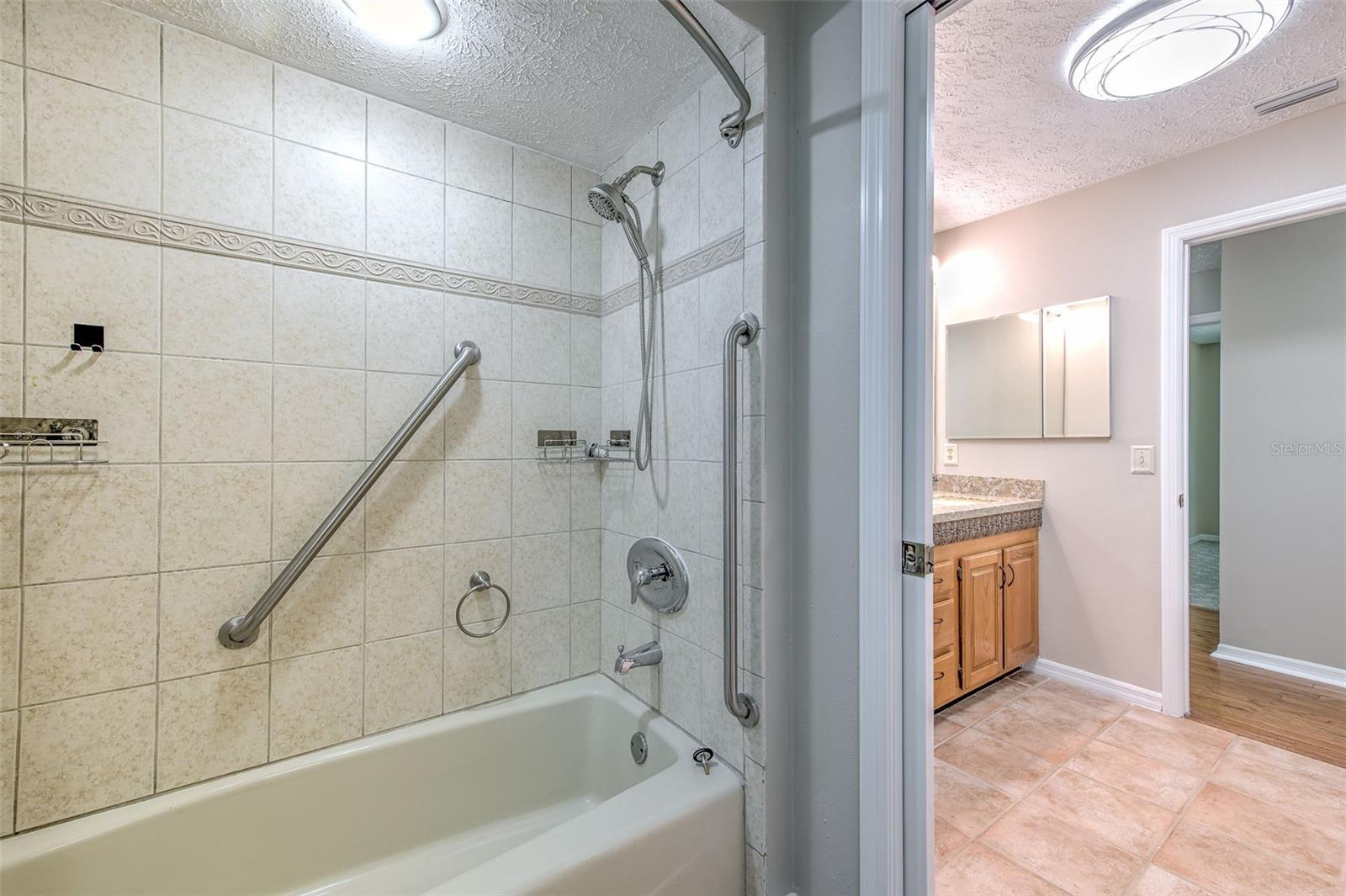 2102 WHITLOCK PL — photo 23