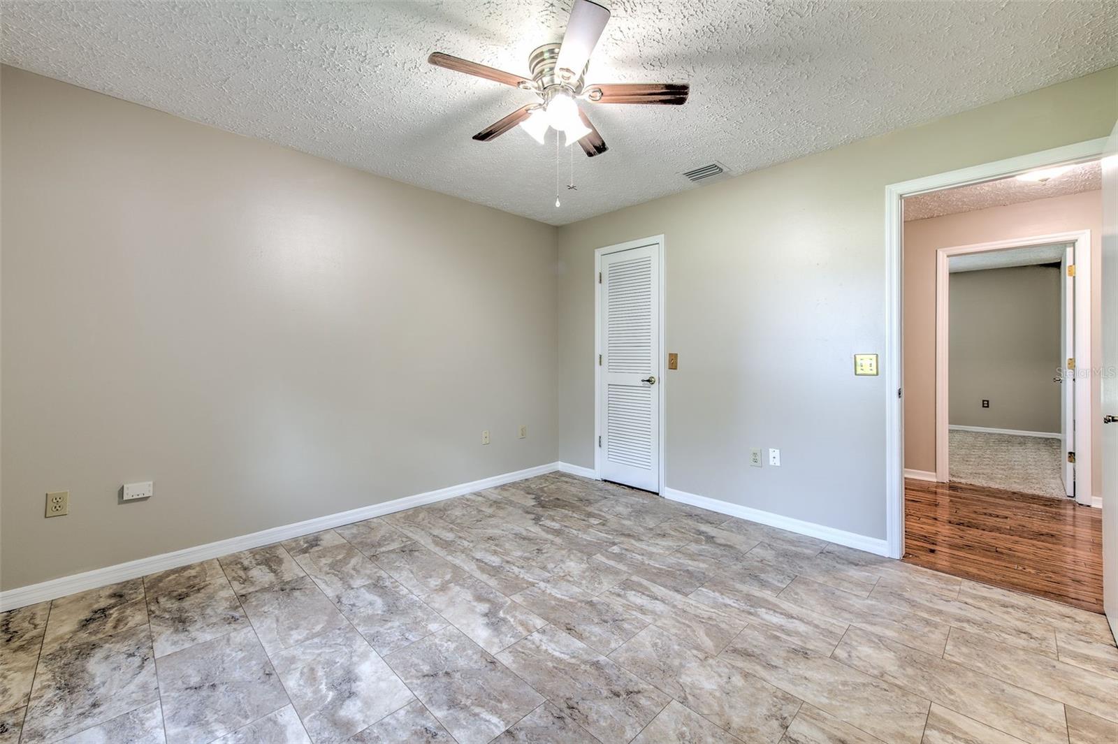2102 WHITLOCK PL — photo 20