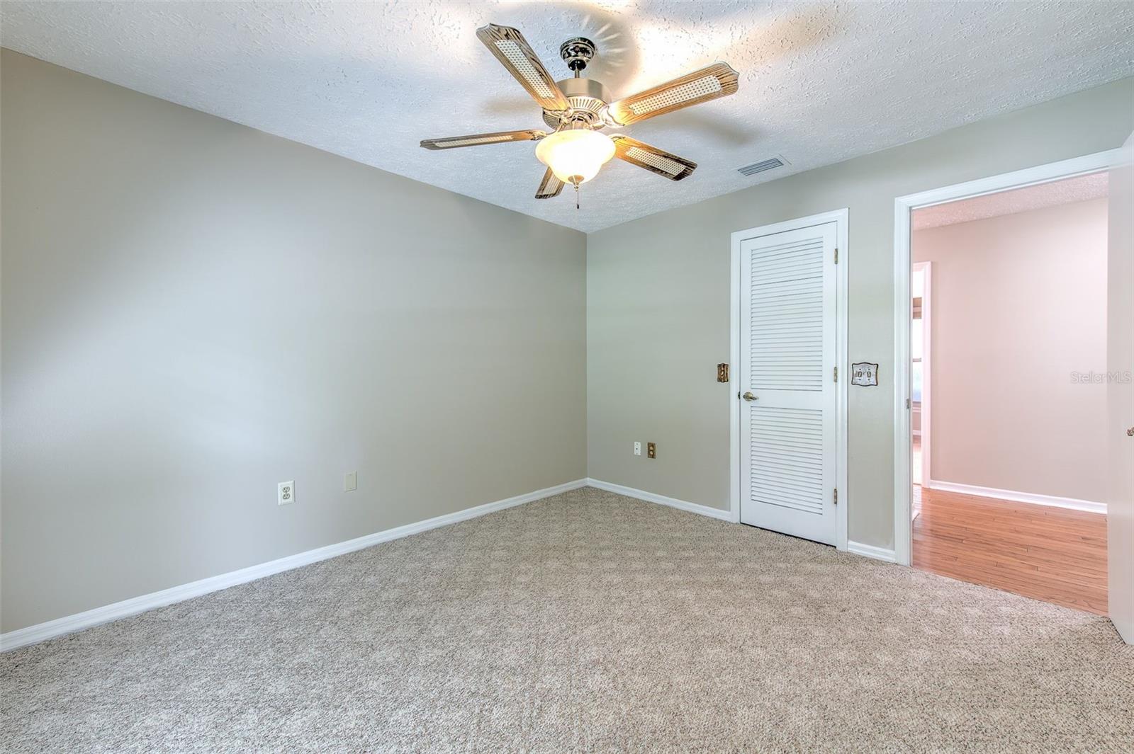 2102 WHITLOCK PL — photo 16