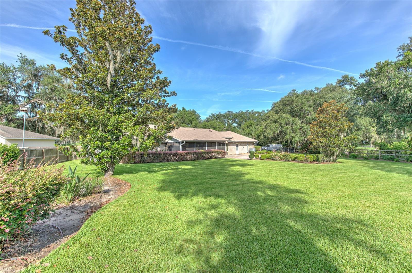 2102 WHITLOCK PL — photo 36