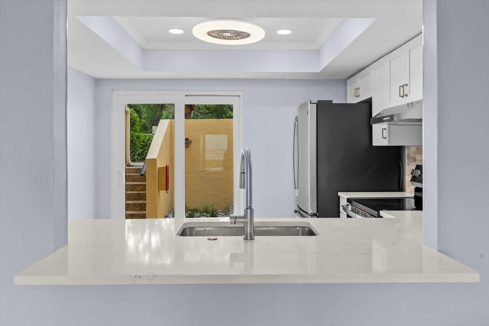 7530 SUNSHINE SKYWAY LN S #T30 — photo 9