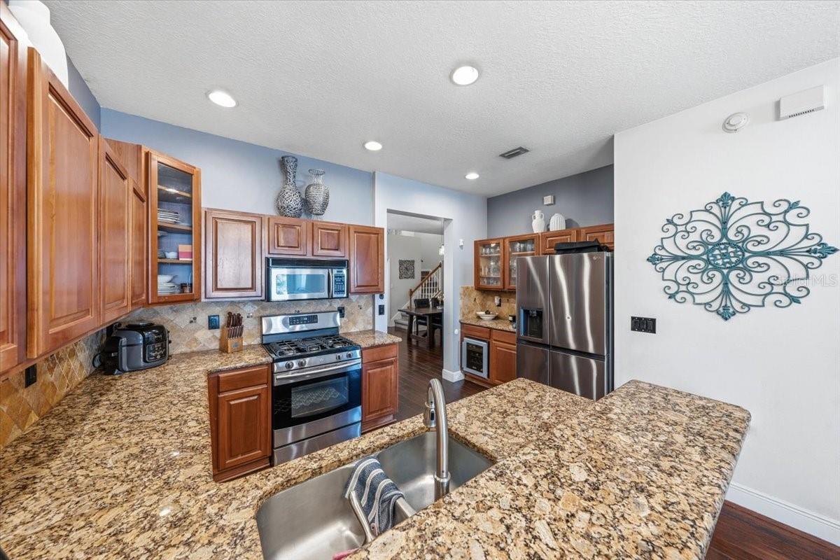 9606 ROYCE DR — photo 6