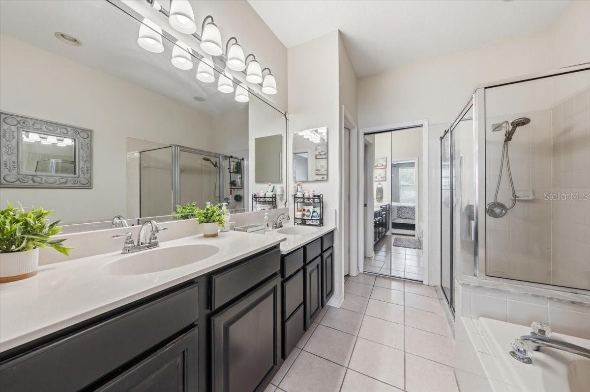 9606 ROYCE DR — photo 14