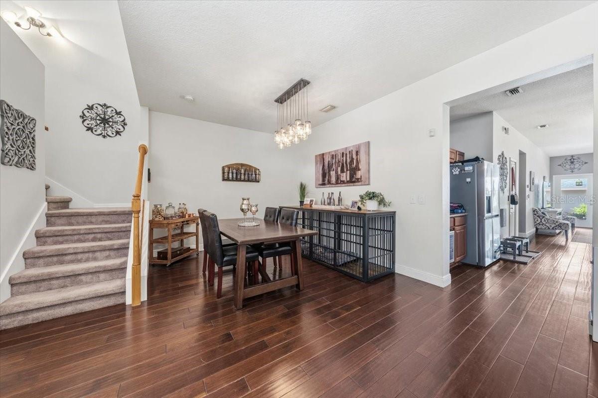9606 ROYCE DR — photo 10