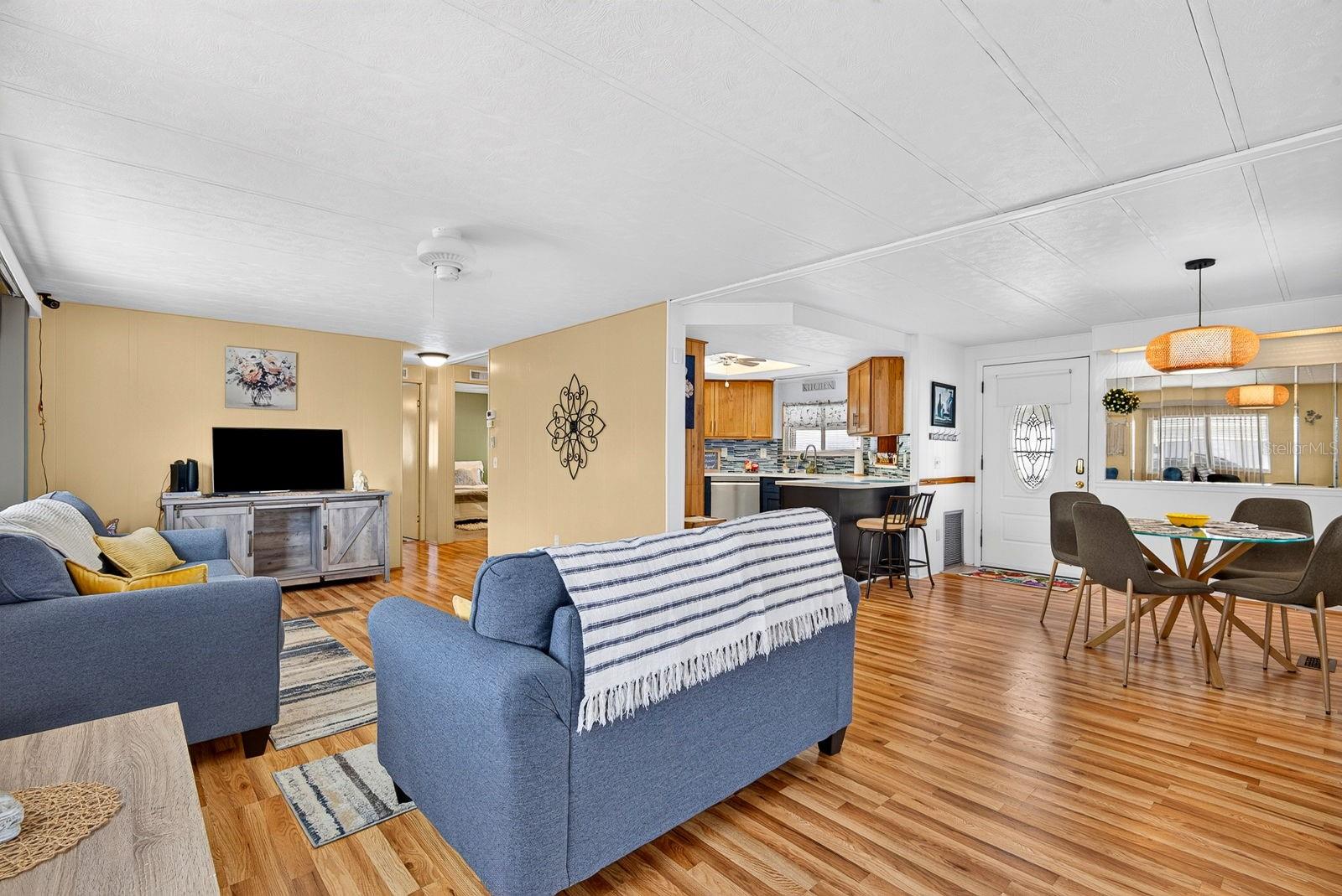 2107 PALMA SOLA BLVD #17 — photo 12