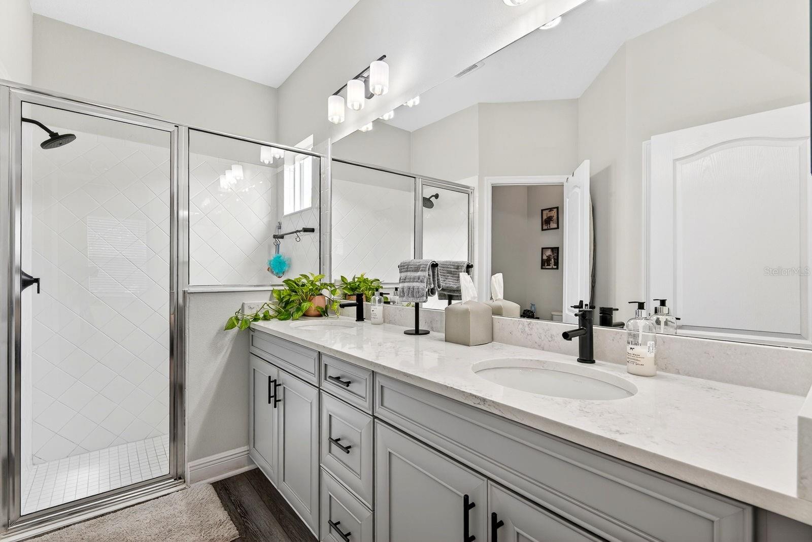13852 OLD CREEK CT — photo 25