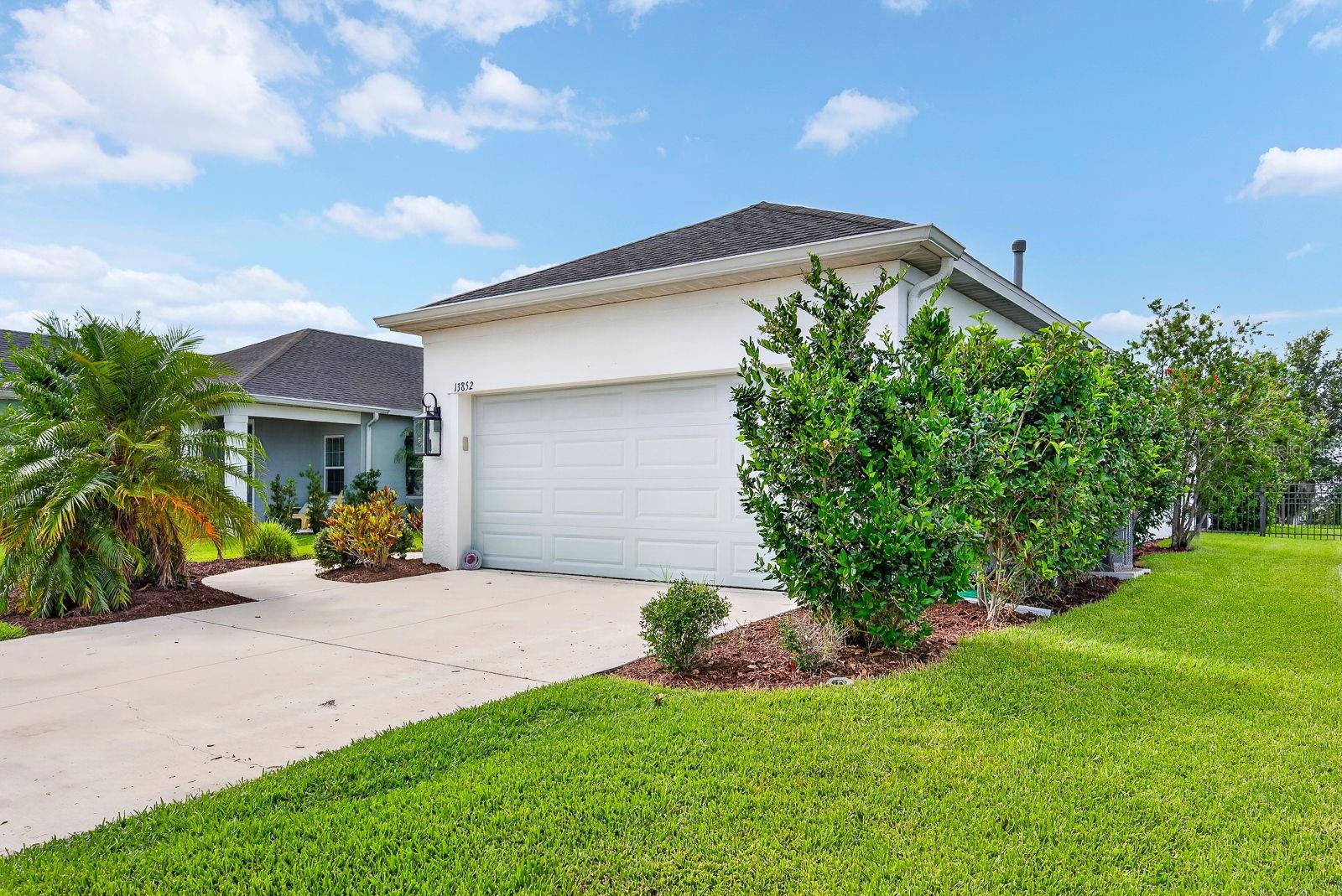 13852 OLD CREEK CT — photo 37