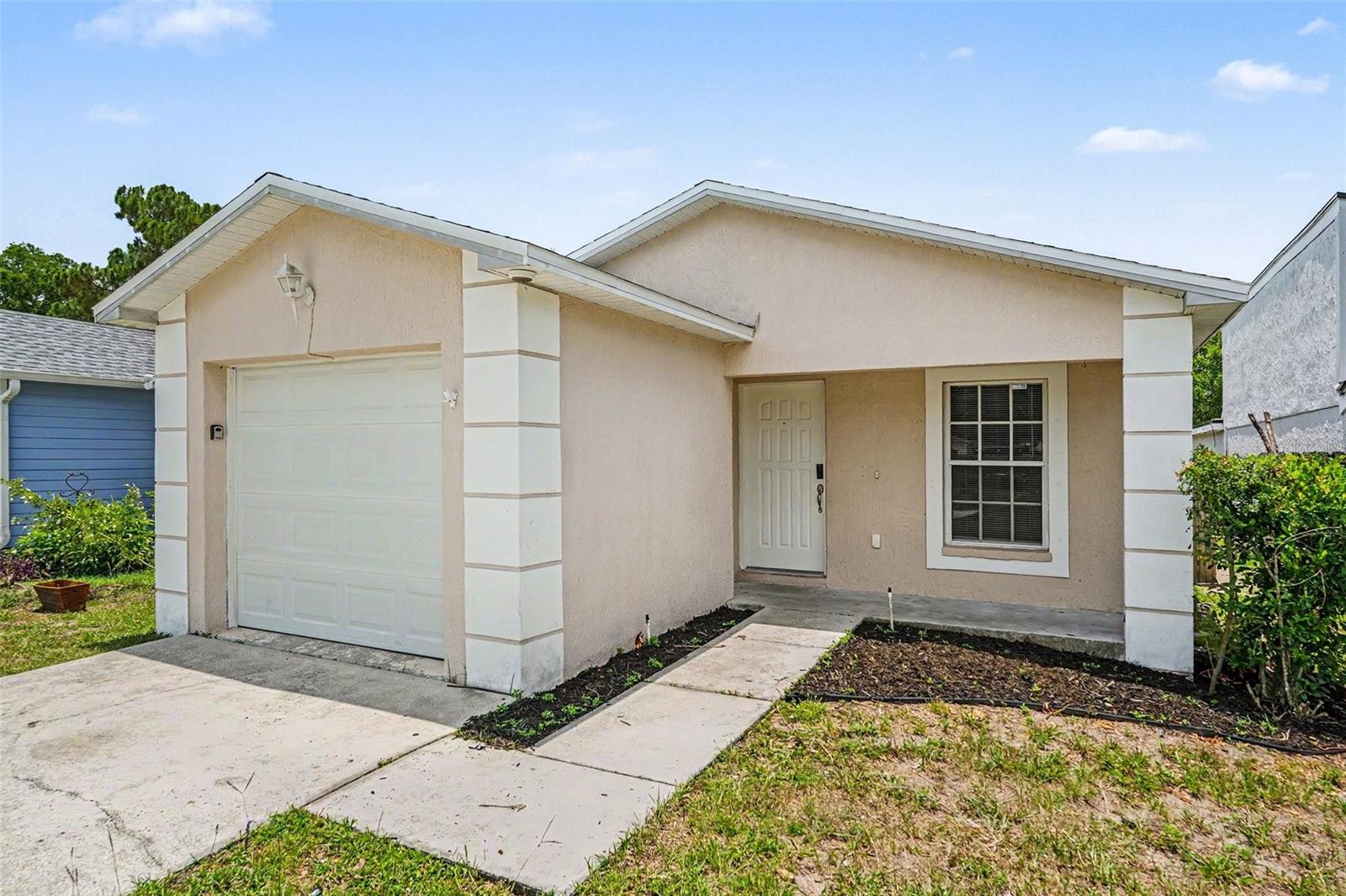 23110 DOVER DR — photo 2