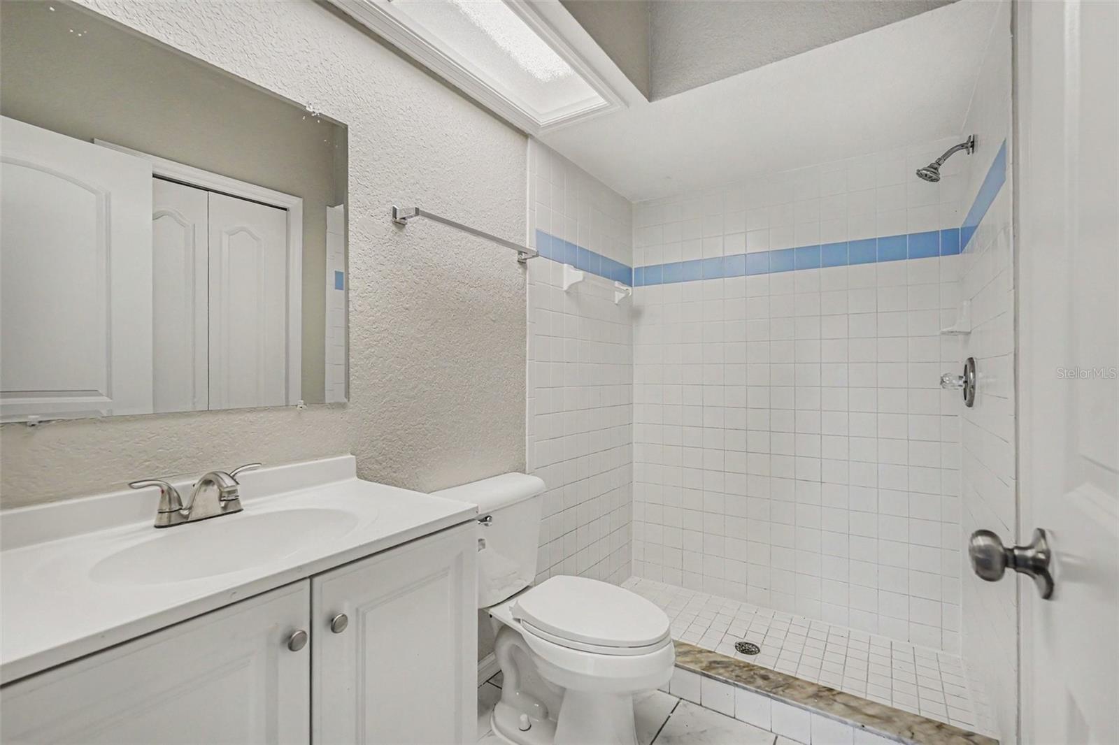 23110 DOVER DR — photo 20