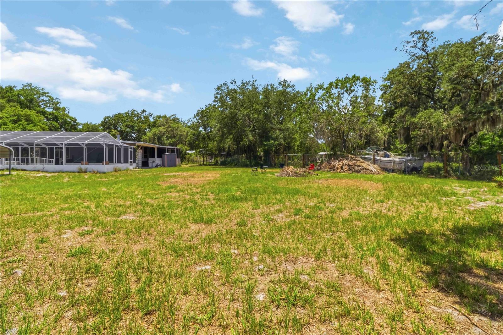 12104 WOODSIDE DR — photo 29