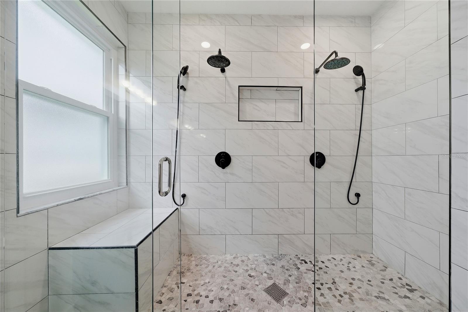 5150 VILLAGEBROOK DR — photo 23