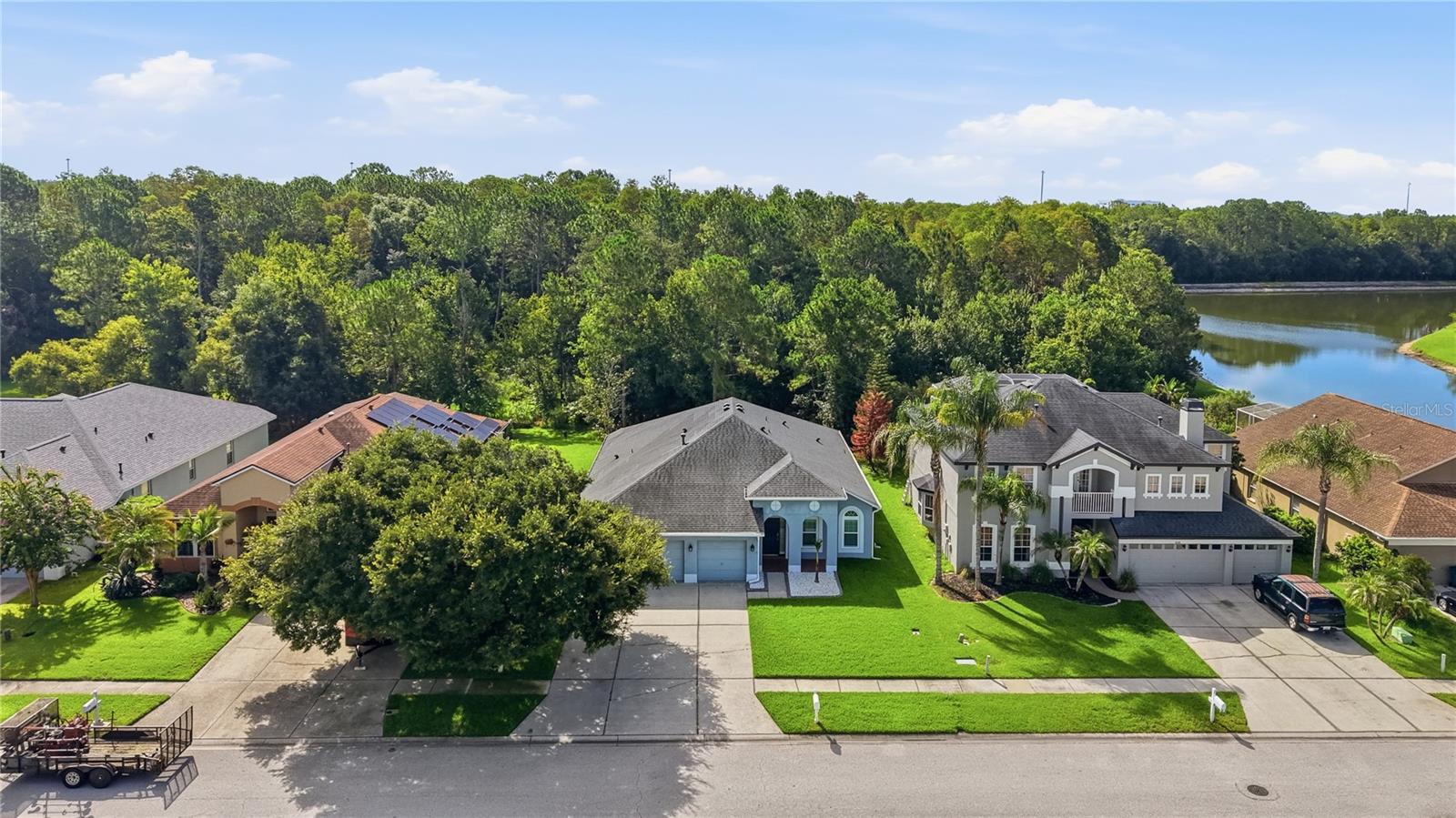 5150 VILLAGEBROOK DR — photo 37