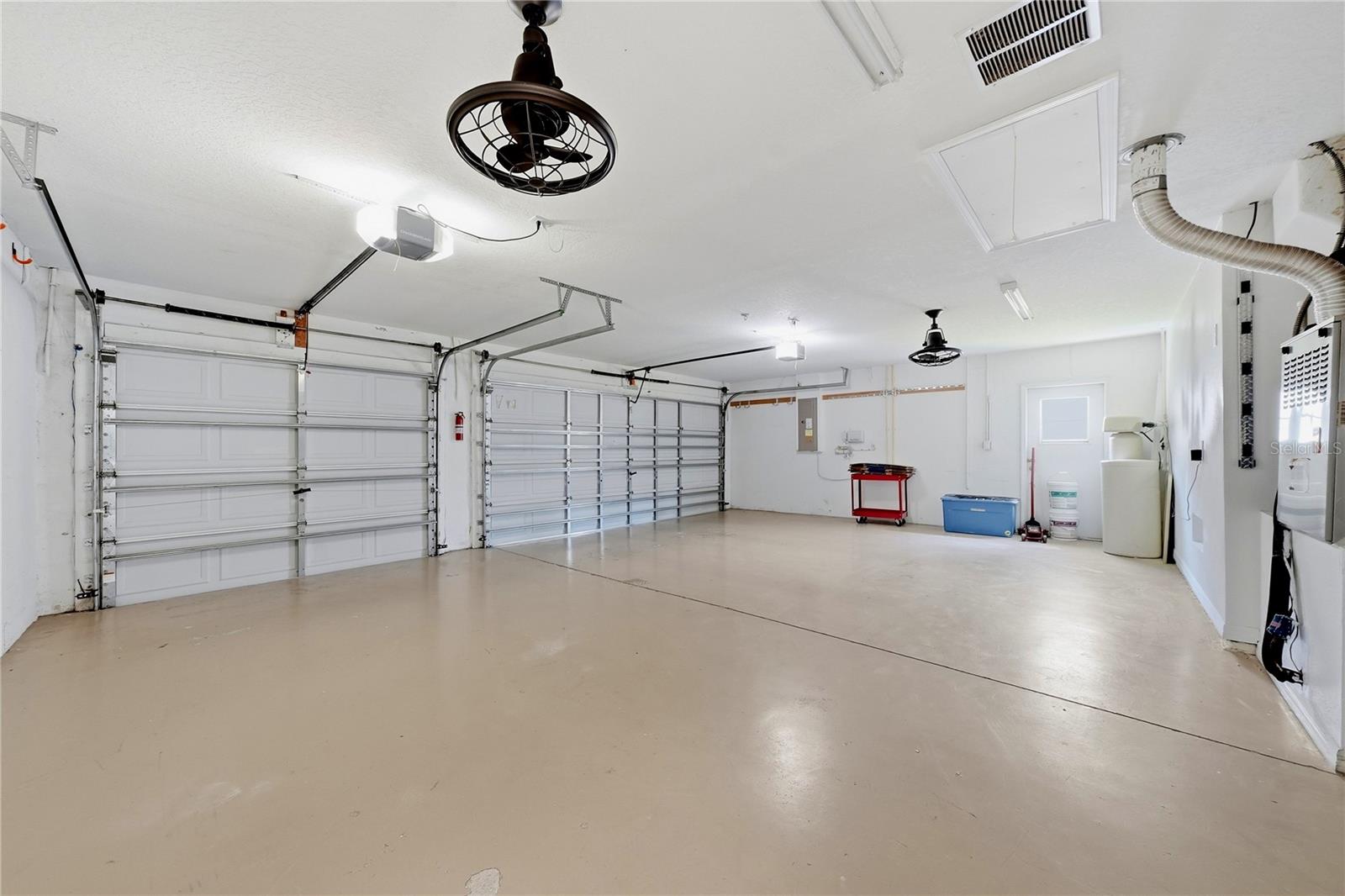 5150 VILLAGEBROOK DR — photo 25