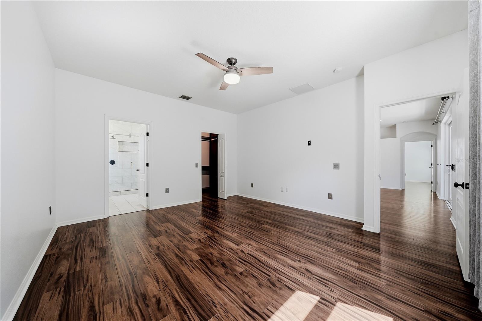 5150 VILLAGEBROOK DR — photo 18
