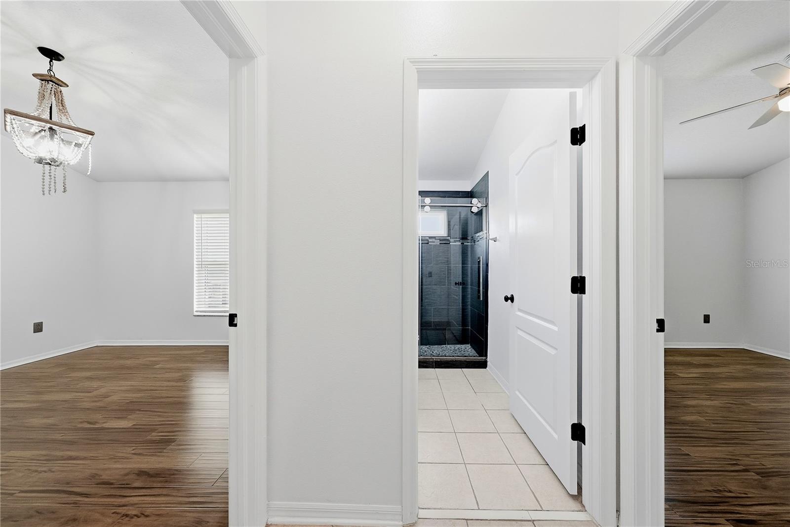 5150 VILLAGEBROOK DR — photo 9