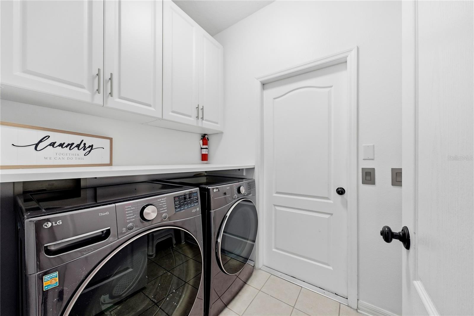 5150 VILLAGEBROOK DR — photo 24