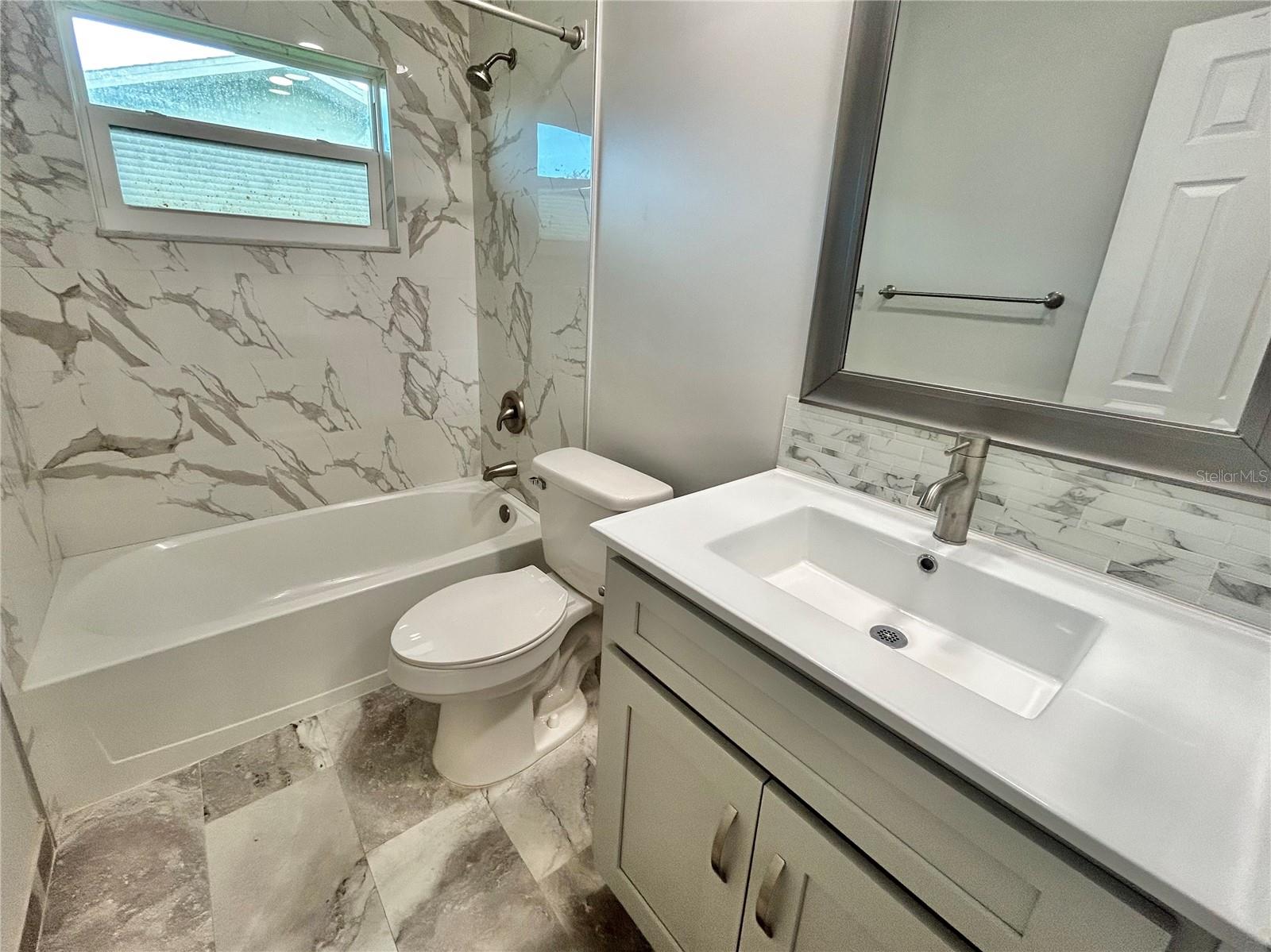 1444 OVERCASH DR — photo 15