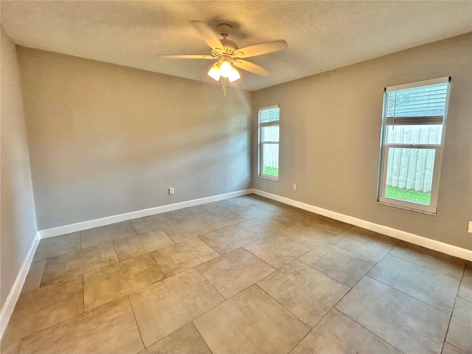 1444 OVERCASH DR — photo 10