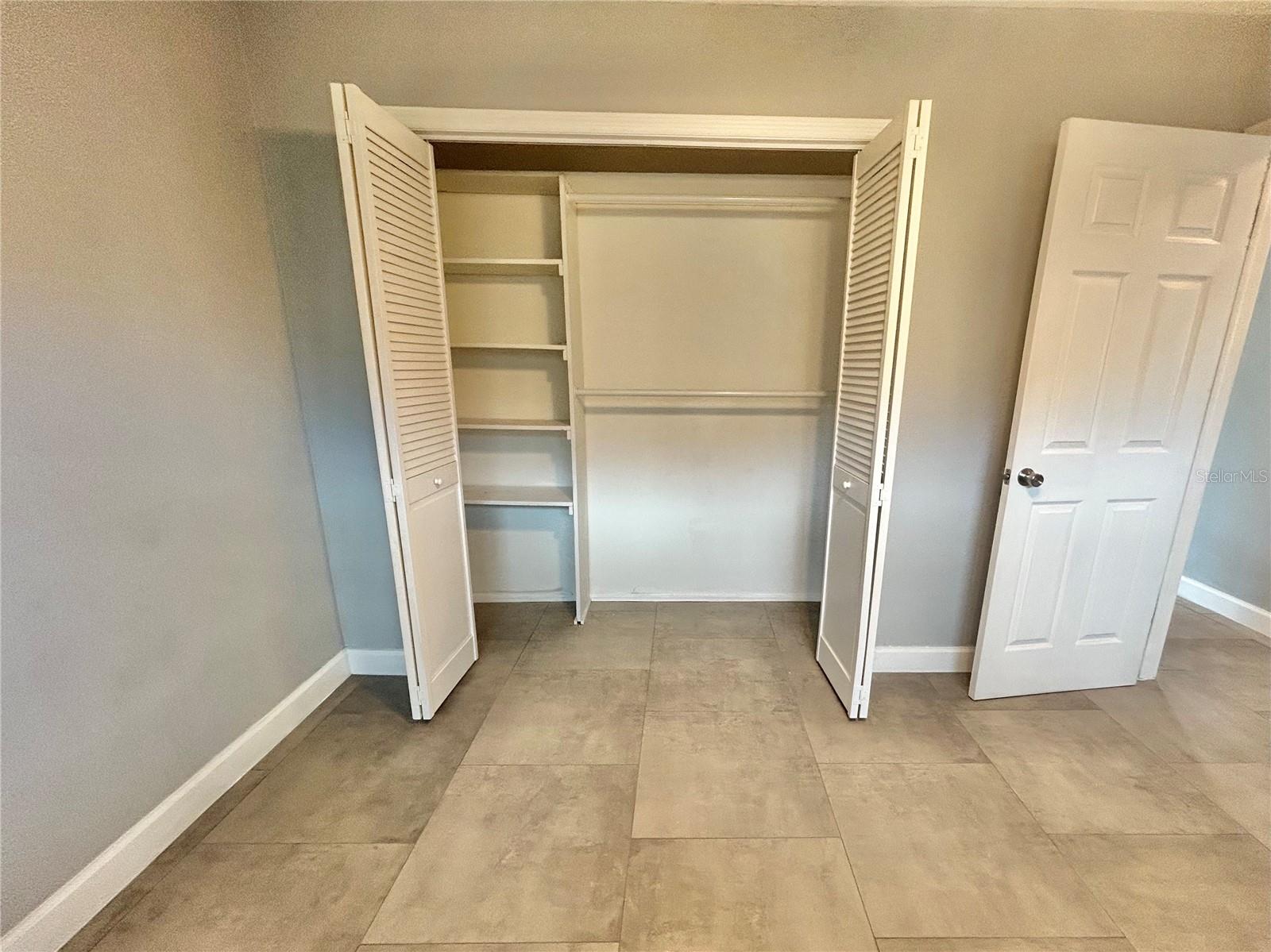 1444 OVERCASH DR — photo 18
