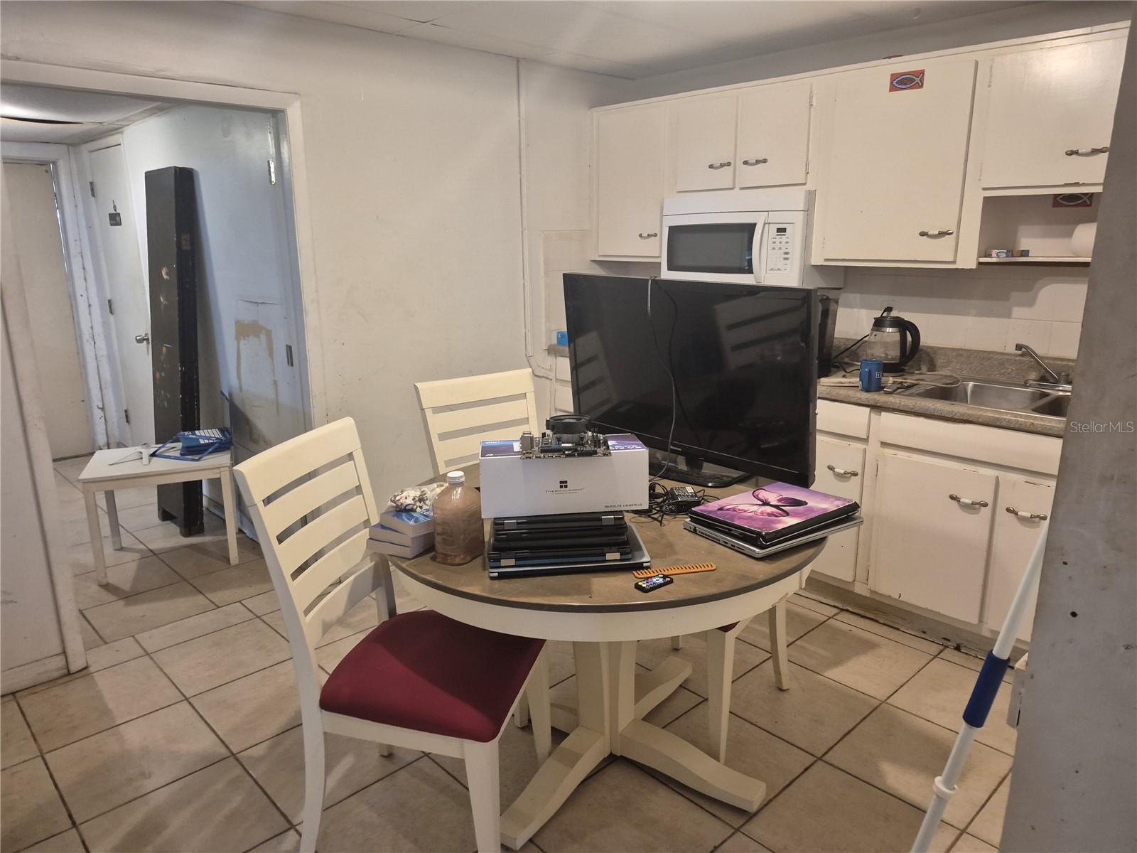 4007 FLAMINGO DR — photo 15