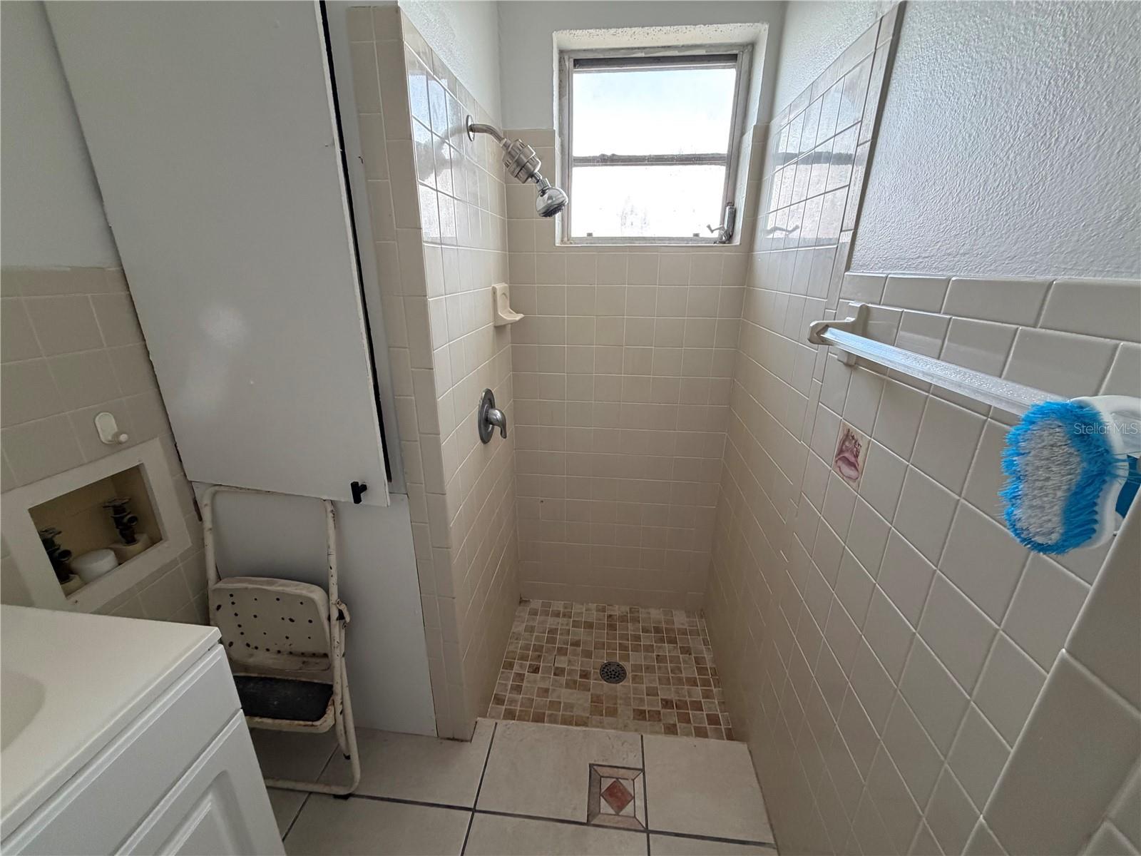 2195 PARK RD — photo 14