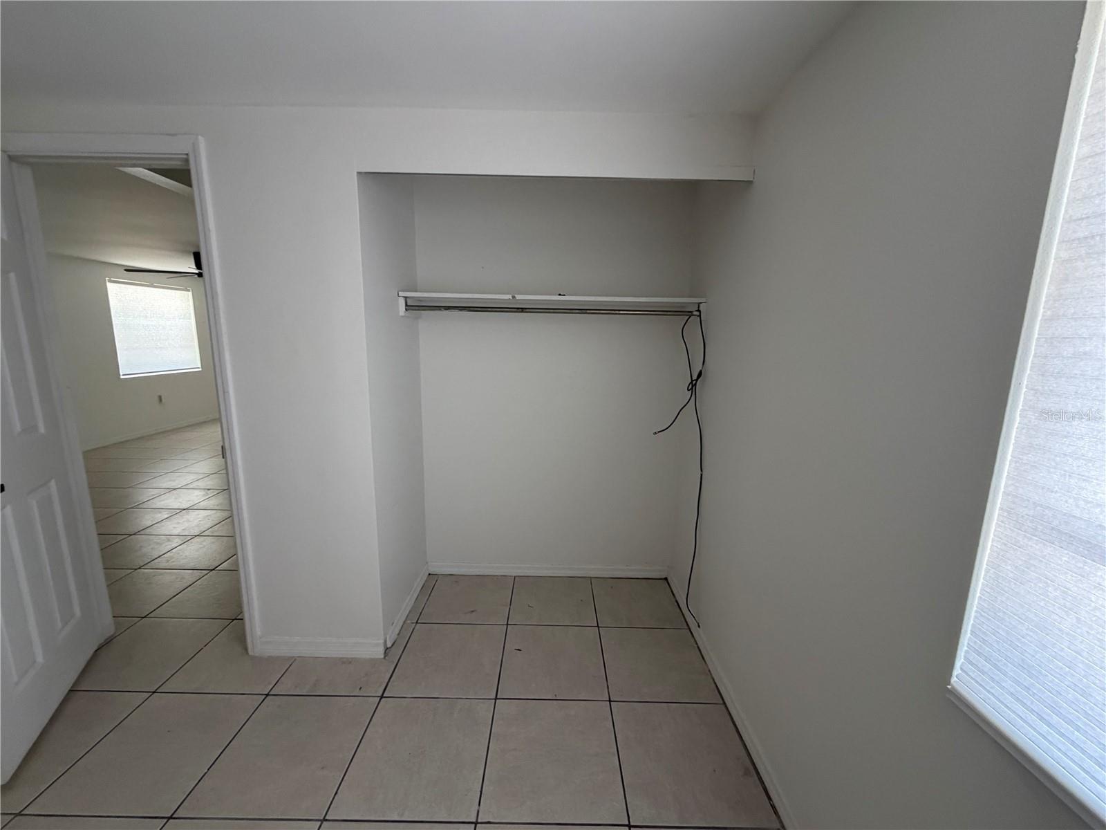 2195 PARK RD — photo 16