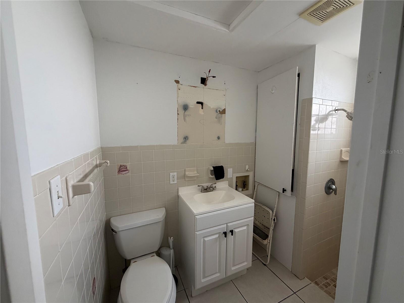2195 PARK RD — photo 15