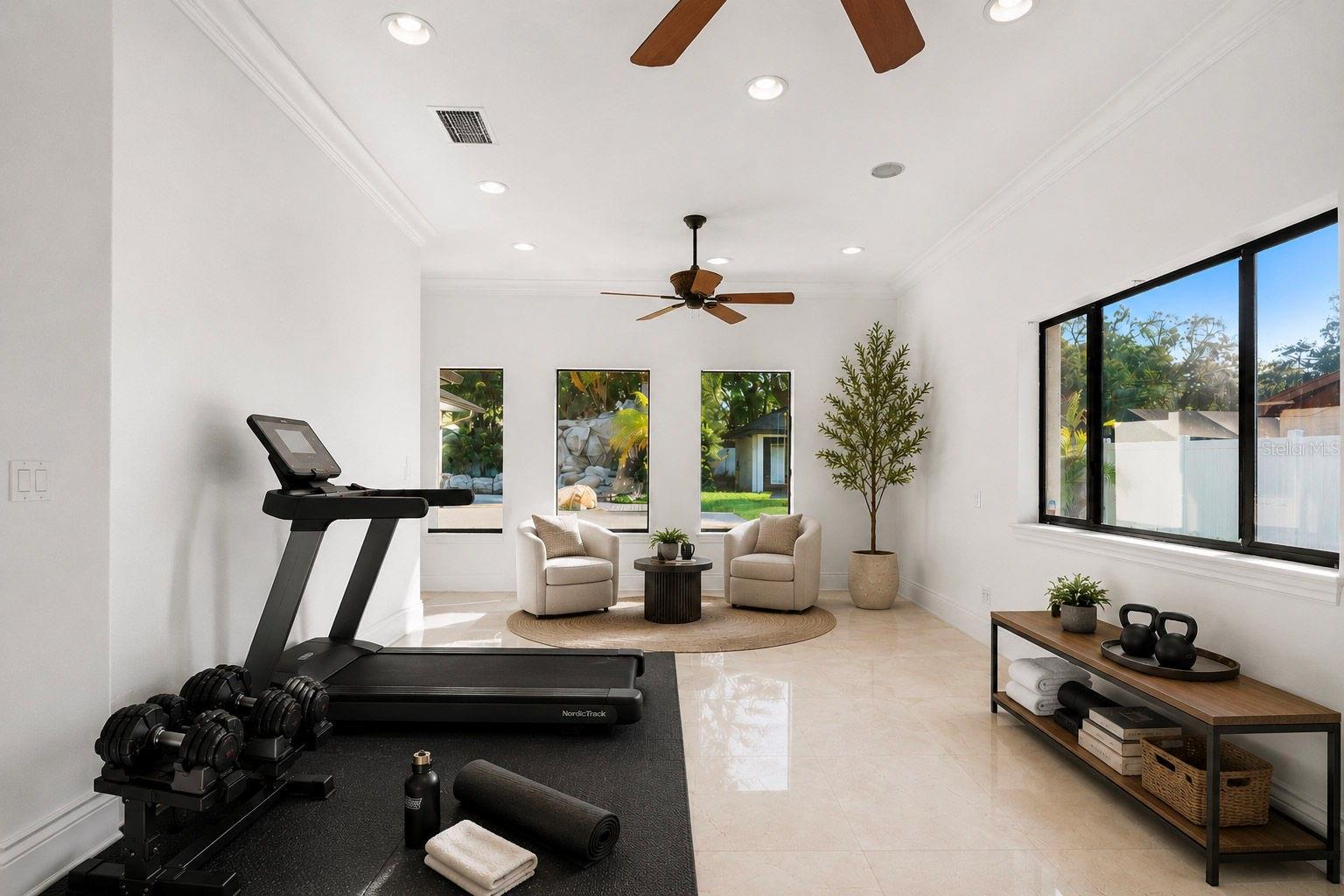 2521 LAKE ELLEN DR — photo 8