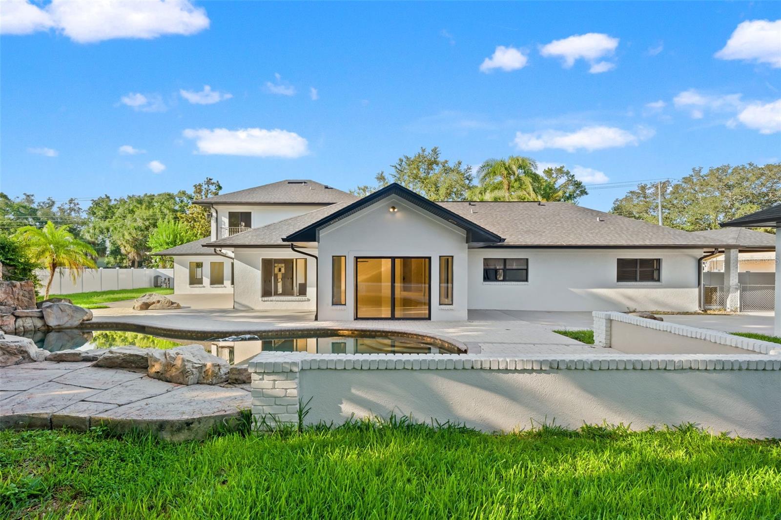 2521 LAKE ELLEN DR — photo 43