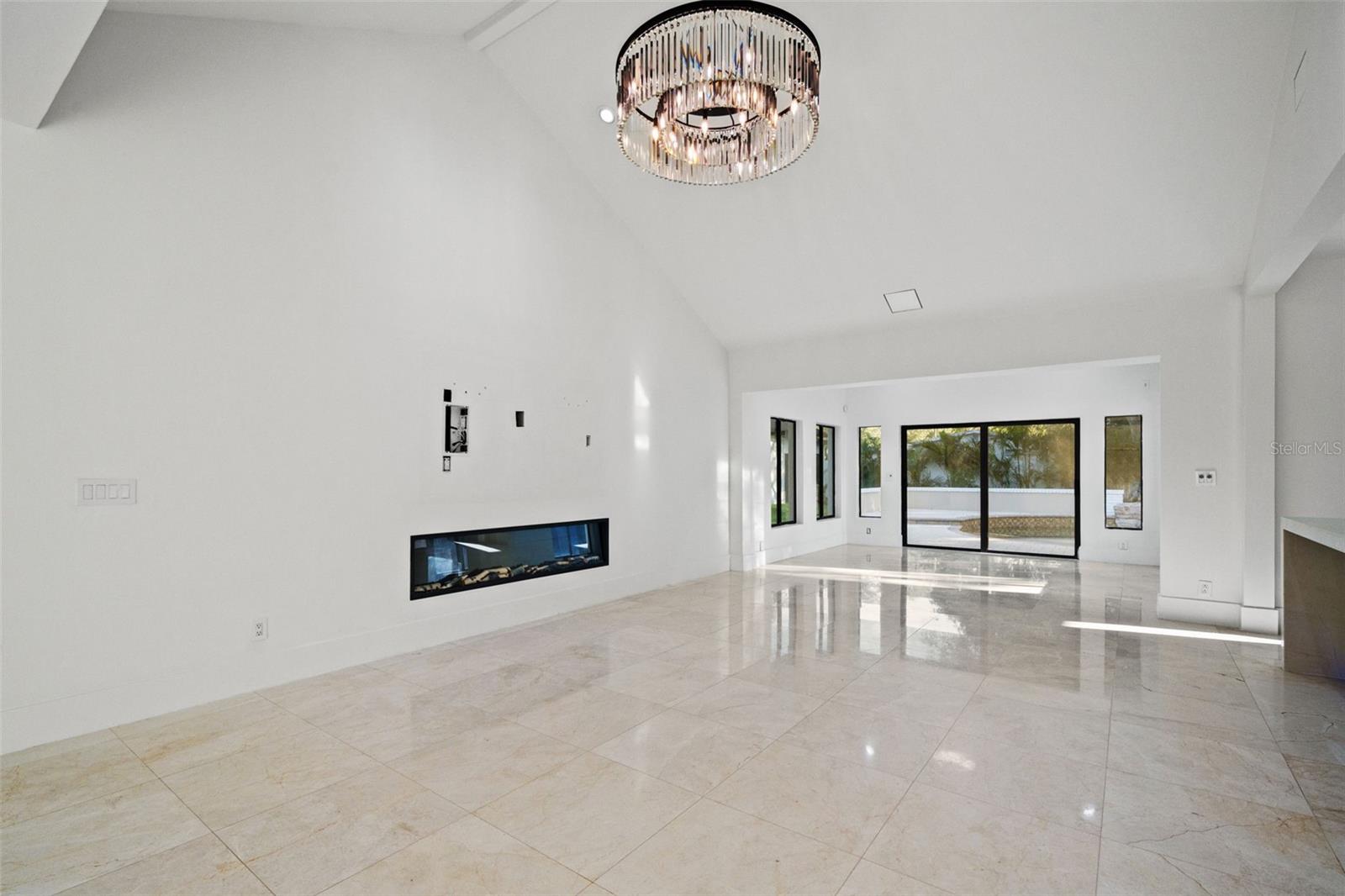 2521 LAKE ELLEN DR — photo 21