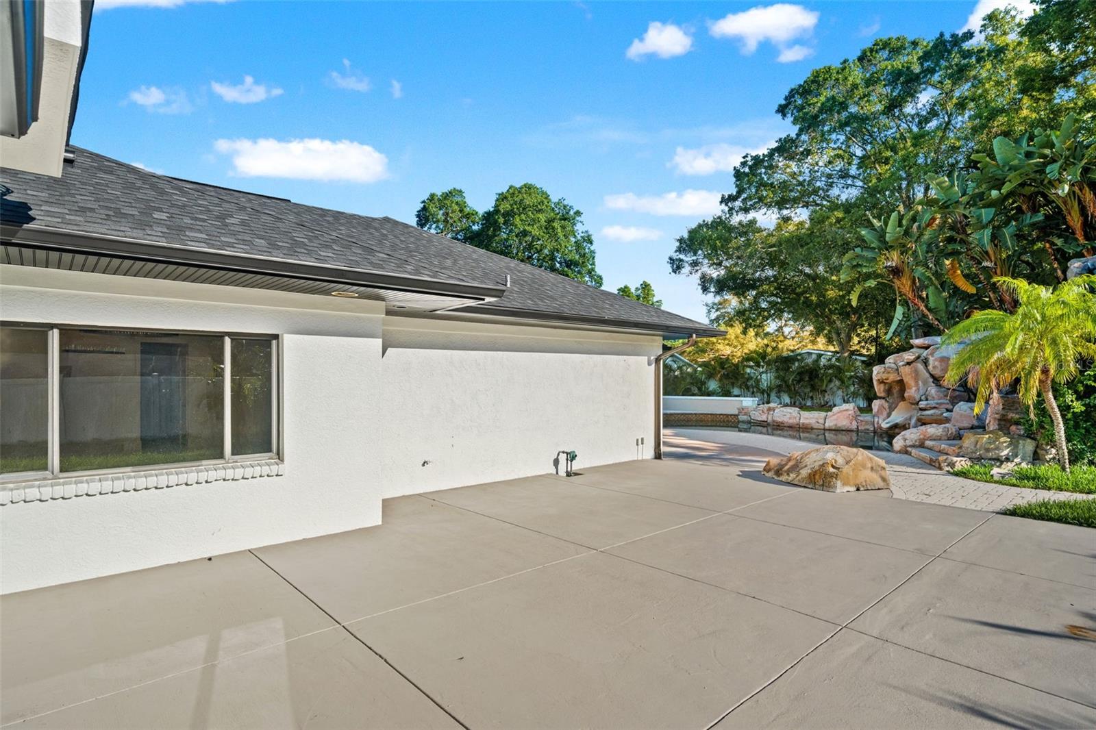 2521 LAKE ELLEN DR — photo 48